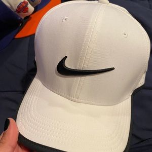 Nike Men Hat